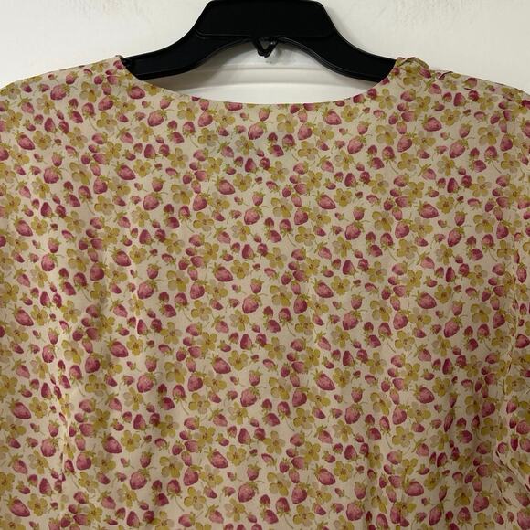 Cynthia Howie Silk Strawberry Novelty Print Ruffle Blouse Whimsical Size 12 - Picture 7 of 10